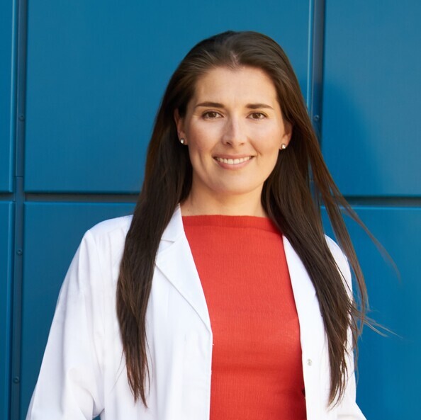 Dr Nichola Conlon